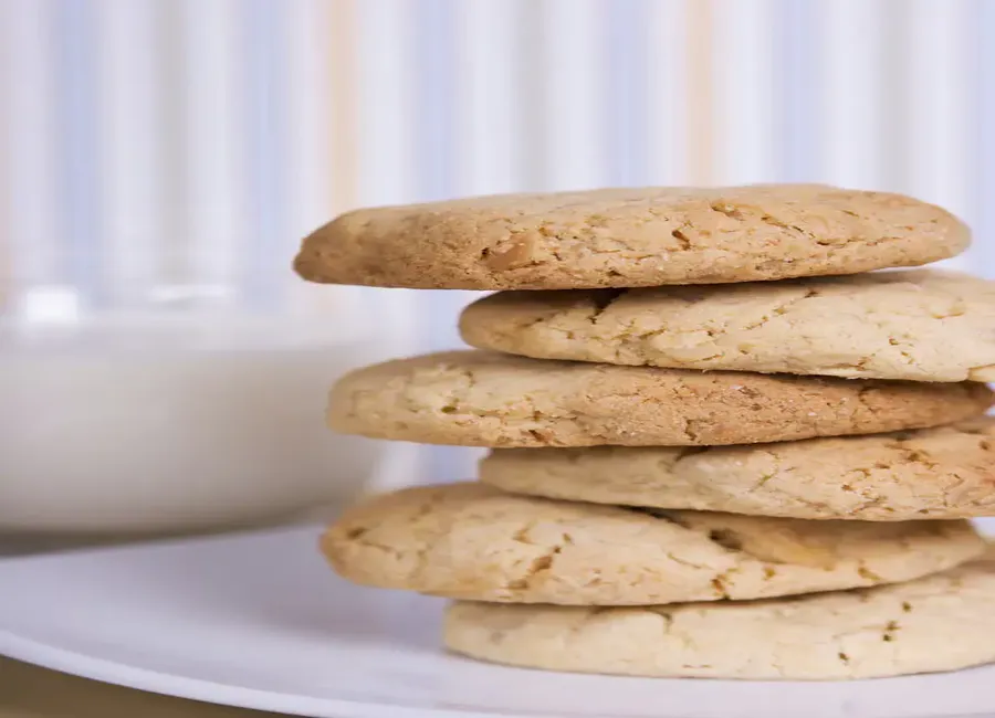Cookies divins au beurre de cacahuètes et amandes effilées