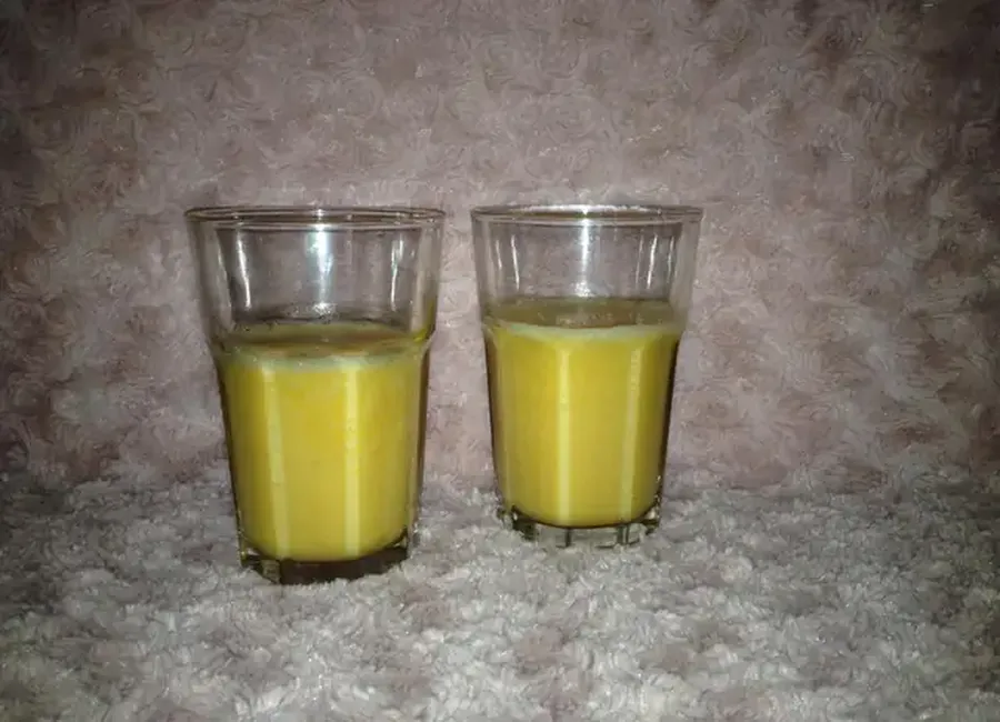 Smoothie pêche abricot orange
