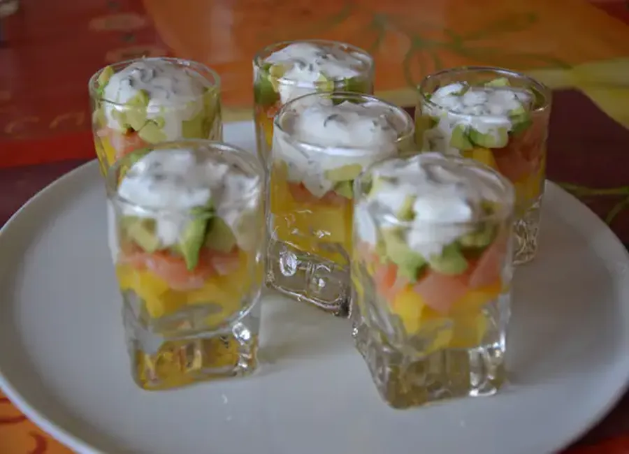 Verrine de saumon fumé et kiwi