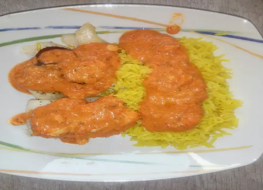 Cabillaud sauce chorizo poivrons grillés