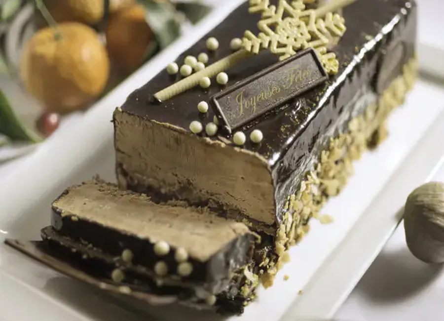 Bûche au café glacé