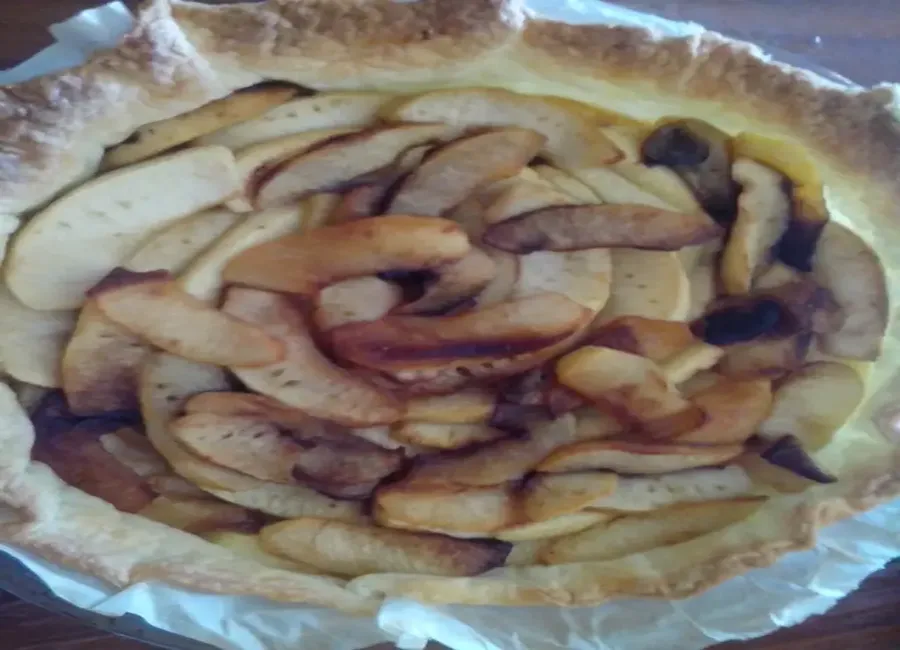 Tarte pommes pêches de flo