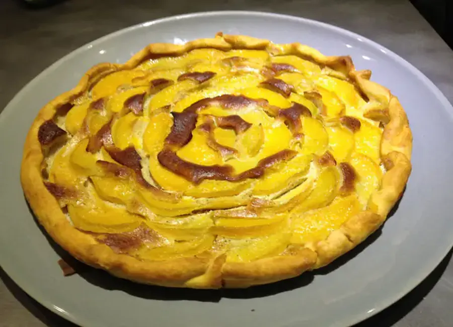 Tarte aux pêches aux amandes