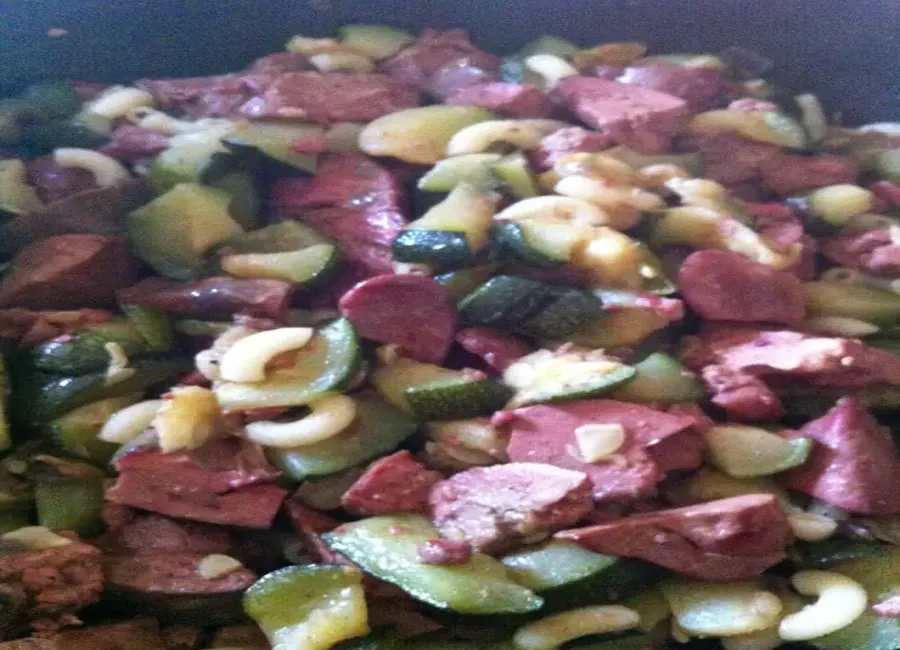 Poêlée de courgettes et foies de volaille