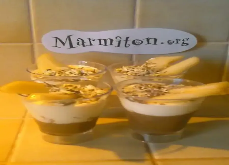 Verrine mousse aux 2 chocolats et poires williams