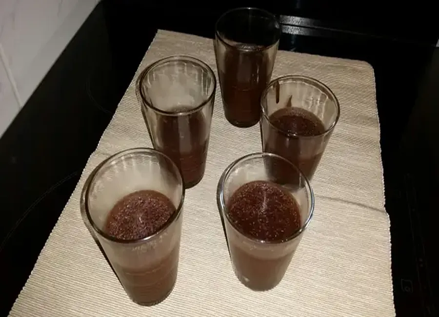 Mousse au chocolat végétalienne (sans tofu soyeux)