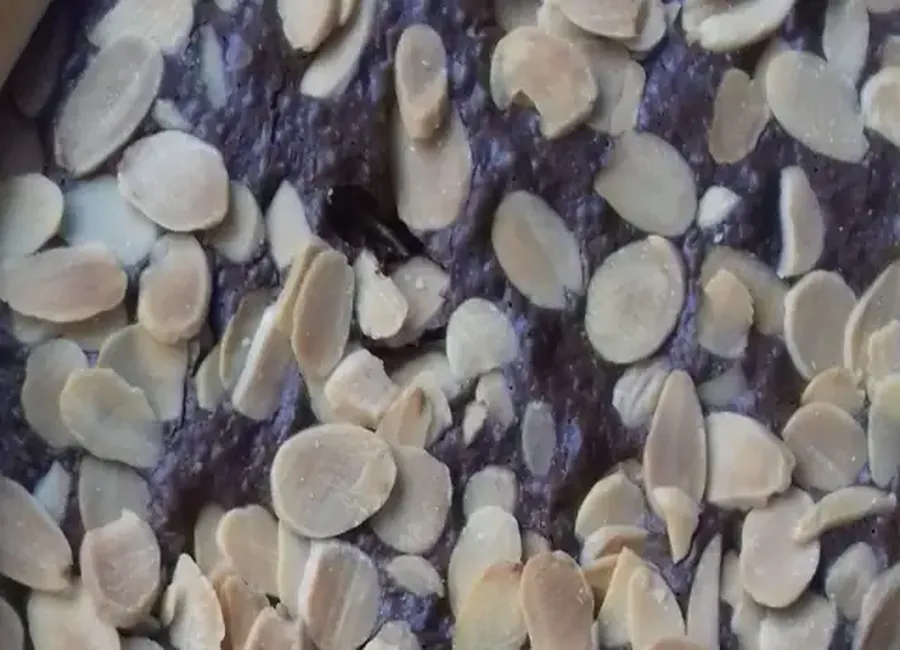 Tarte à la noix de coco et au lait concentré sucré
