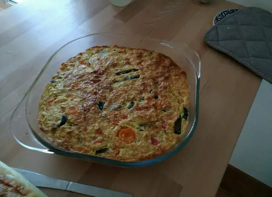 Gâteau de riz aux légumes et au curry
