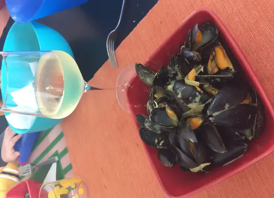 Moules au curry et lait de coco