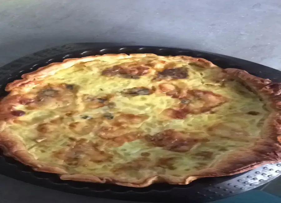 Tarte aux courgettes et à la fourme d'ambert