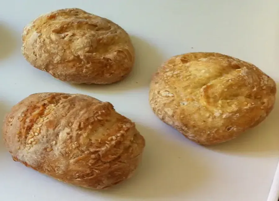 Petits pains au sésame (map+four)