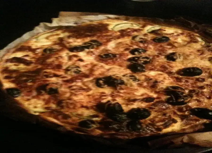 Tarte provençale a la feta et aux lardons