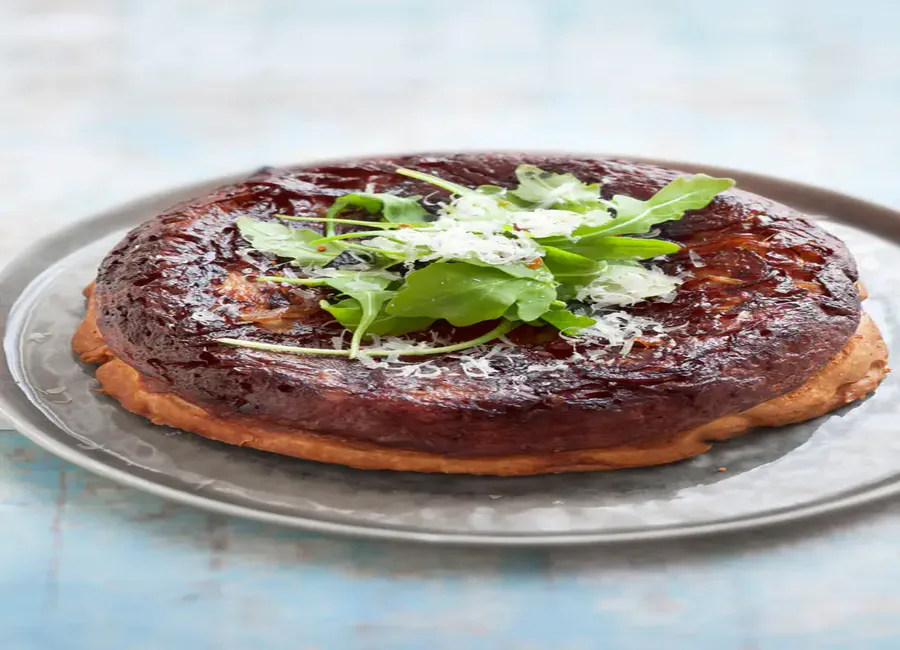Tarte tatin oignons - roquefort