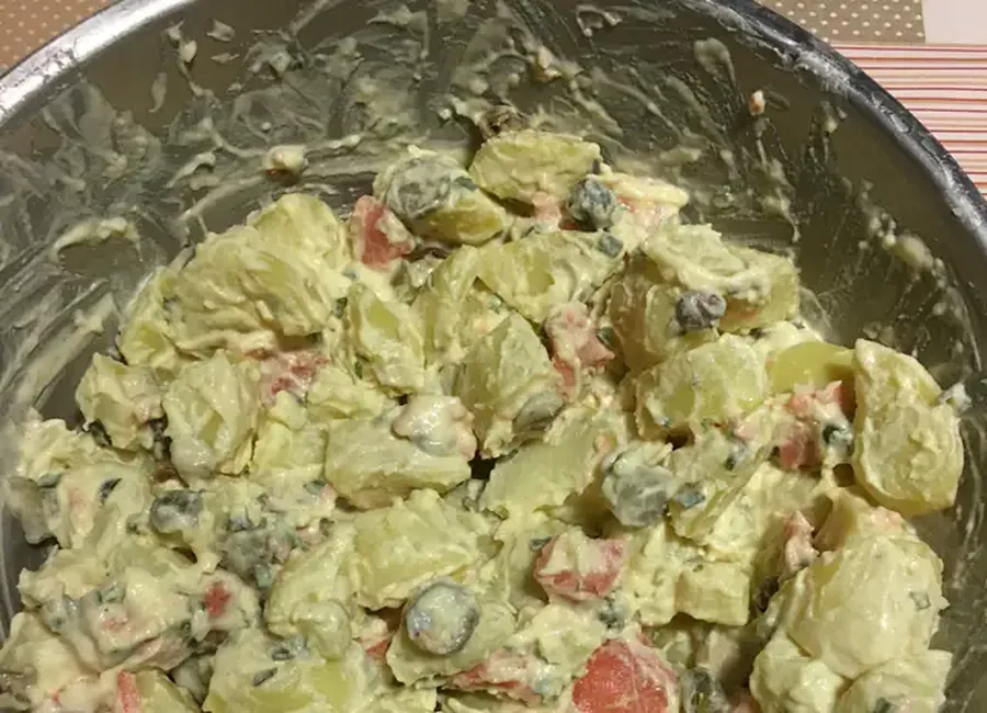 Salade de pommes de terre au saumon fumé