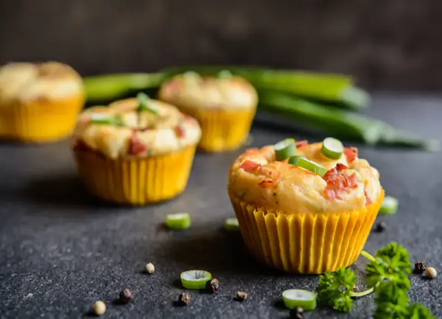 Mini-muffins oignons-lardons