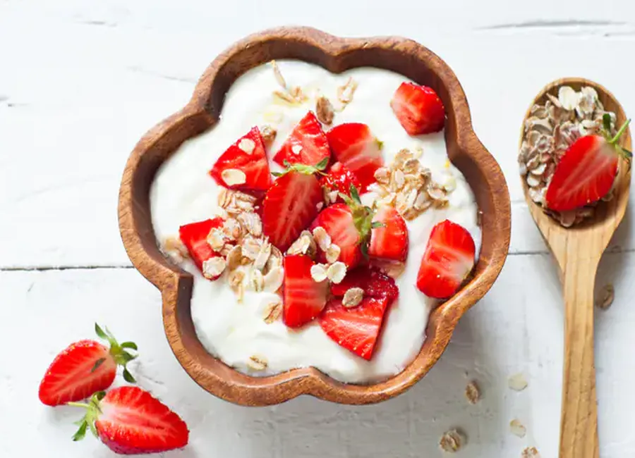Fromage blanc au miel et aux fraises