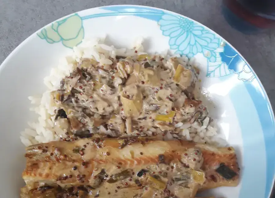 Papillote de poisson à la moutarde à l'ancienne