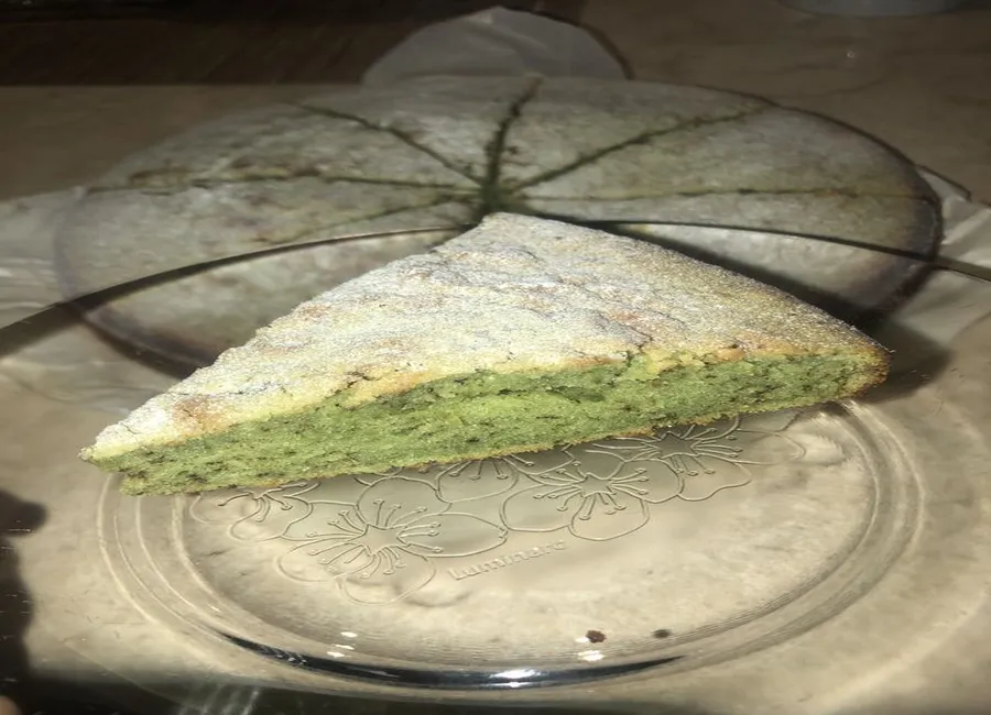 Gâteau au yaourt à la pâte de pistache