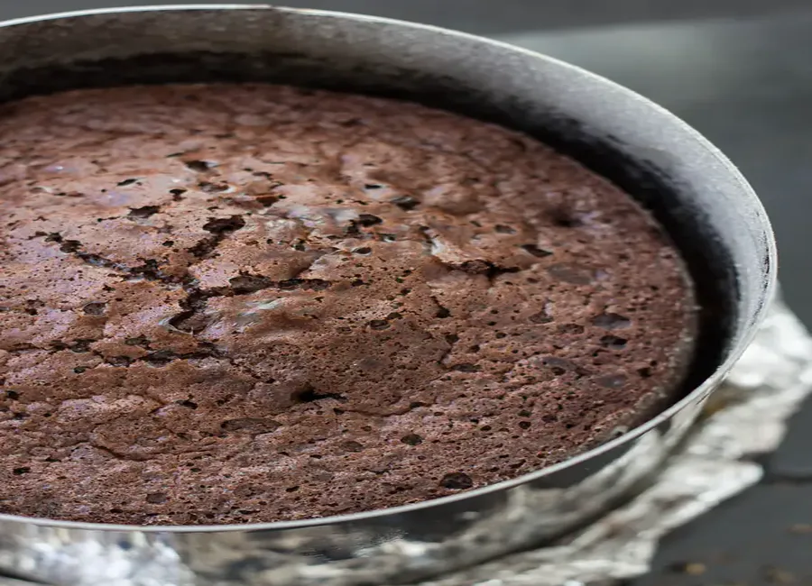 Gâteau au chocolat de type brownie