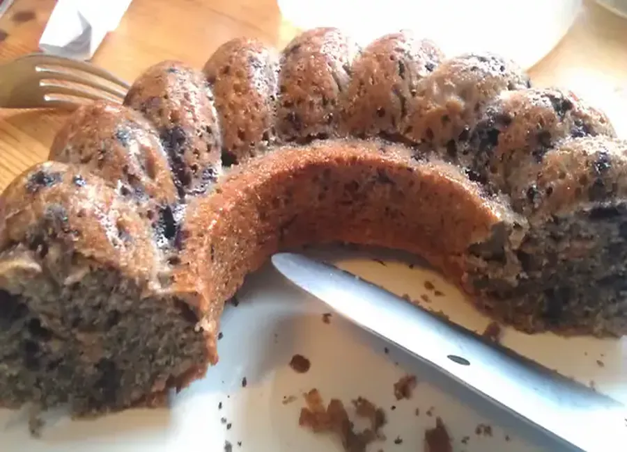 Gâteau moelleux aux myrtilles