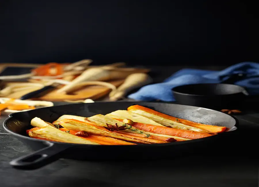 Panais et carottes sautées