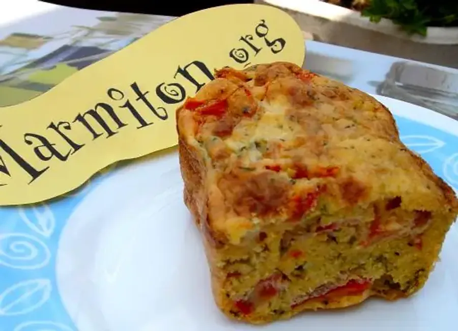Cake à la tomate et au carré frais