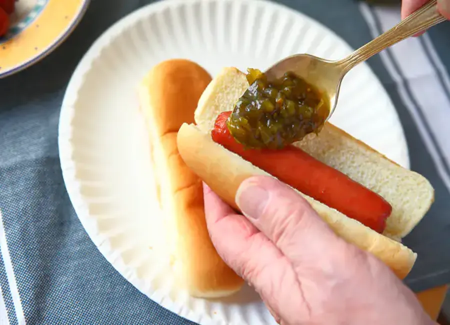 Green relish : délicieuse sauce de concombre pour sandwichs