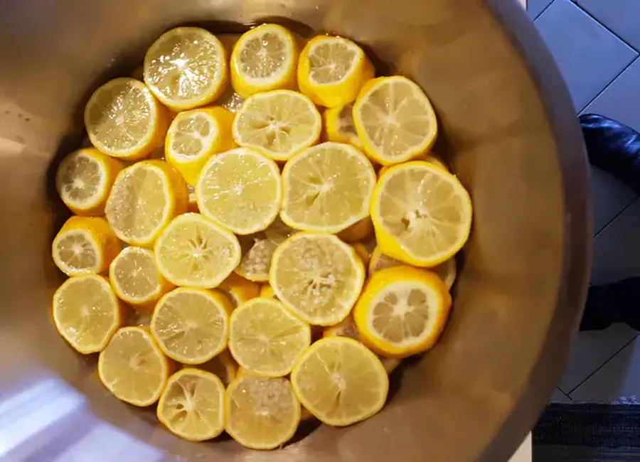 Citrons confits à l'huile d'olive