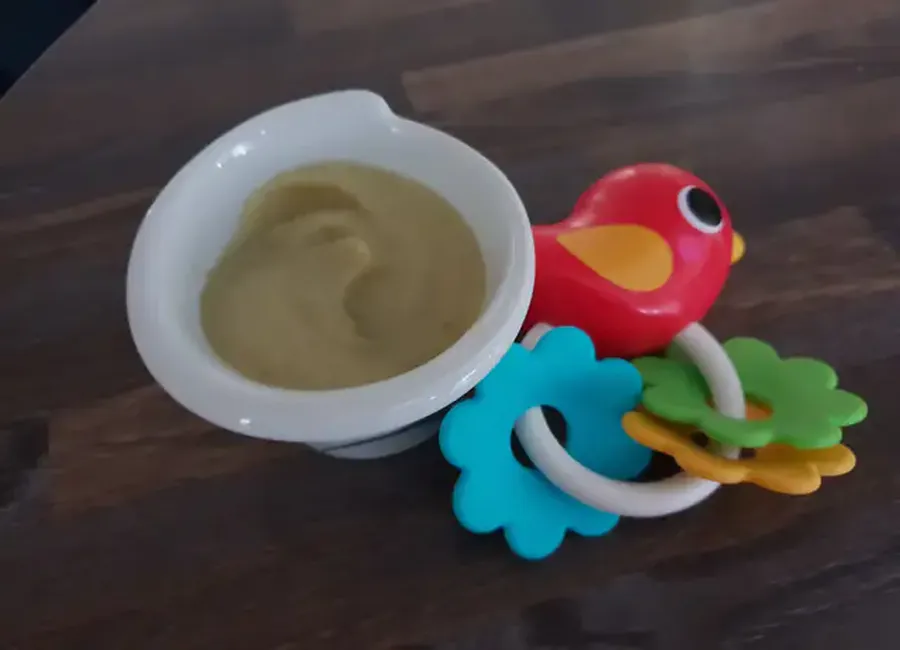 Petit pot à l'aubergine pour bébé