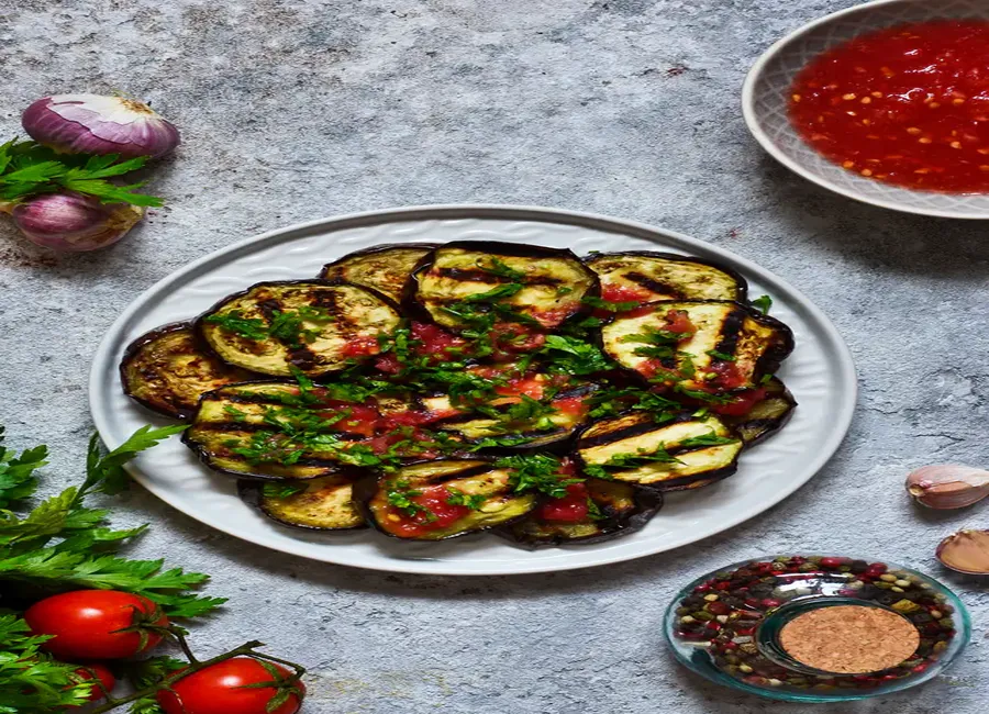 Aubergines à la sauce tomate facile