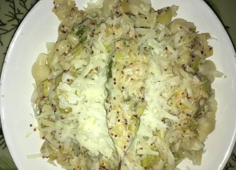 Sauce poireau moutarde pour pâtes fraiches