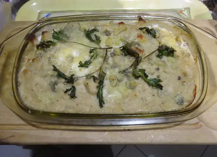 Roulés de céleri au jambon gratinés