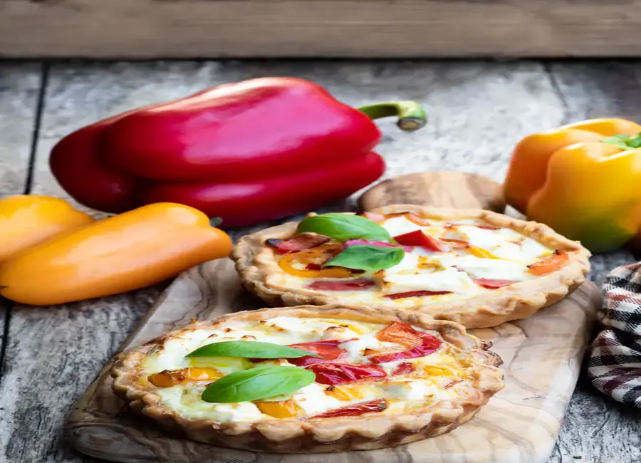 Tarte aux poivrons rouges, piment jalapeno et fromage de chevre