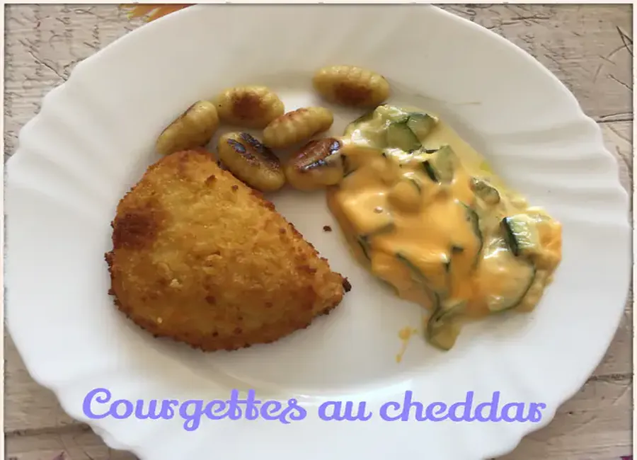Courgettes au cheddar
