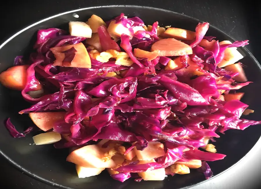 Chou rouge cuit aux pommes