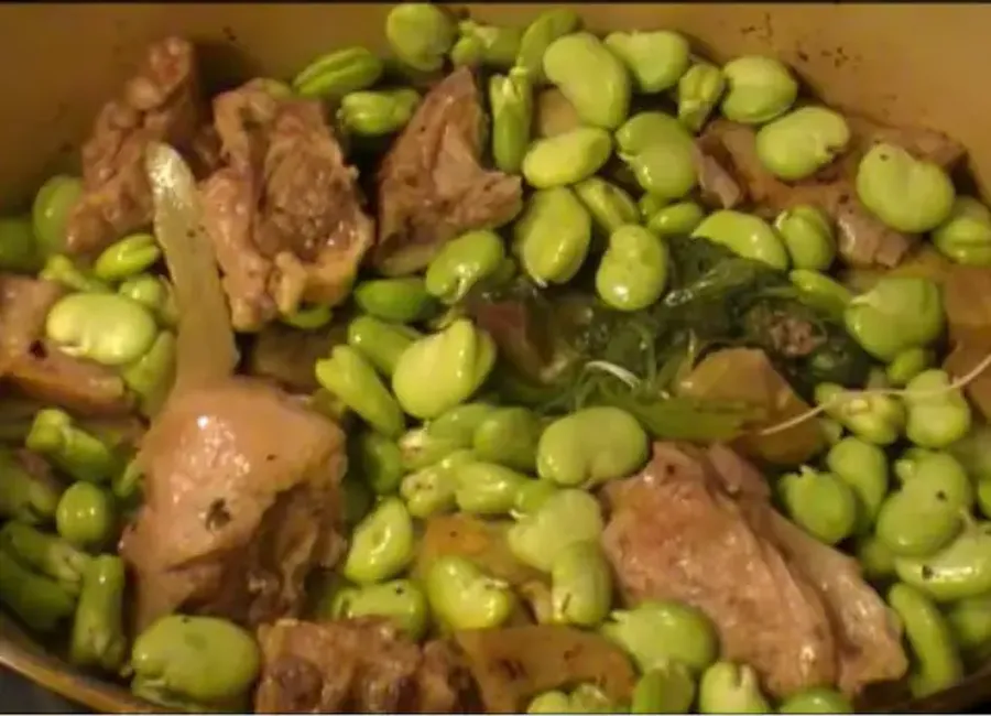 Tajine d'agneau aux fèves