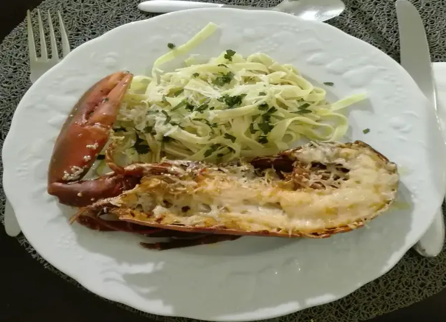 Homards rôtis au parmesan