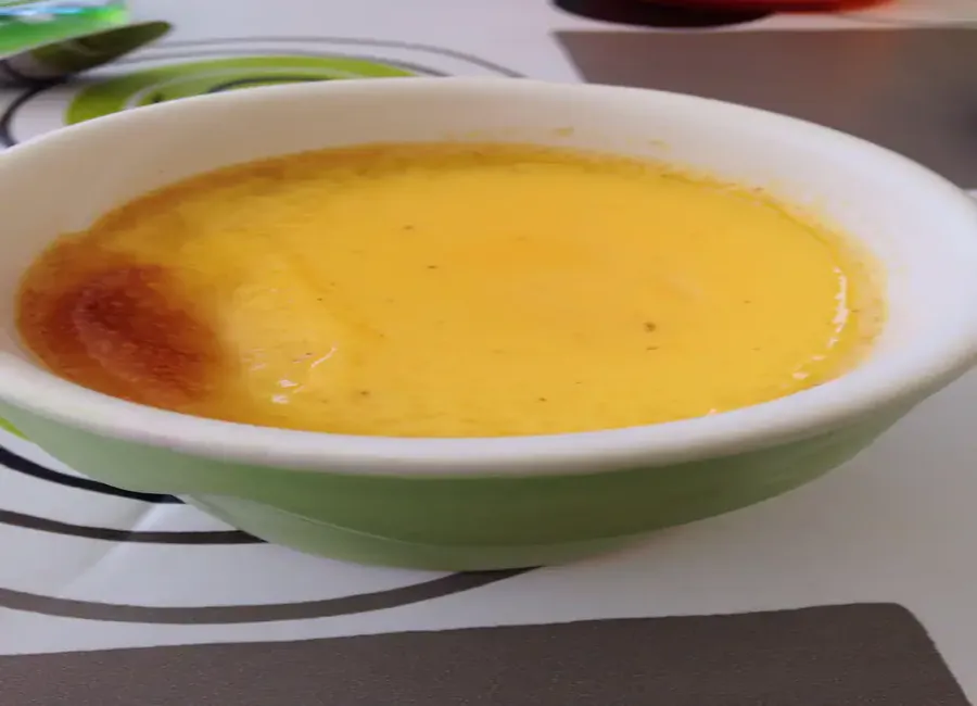 Crème à la badiane et à la cannelle