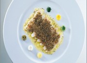 Blanc de bar en fines tranches marinées, citron – caviar osciètre