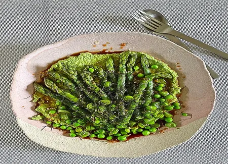 Asperges et petits pois à la japonaise