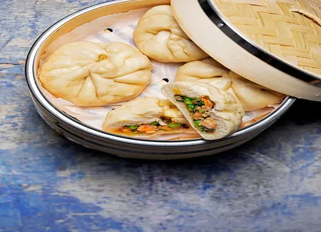 Bao aux légumes et crevettes