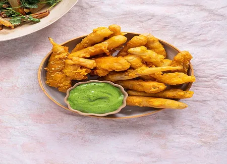 Beignets de salsifis et mayonnaise verte