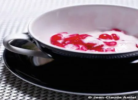 Billes de tapioca écarlates