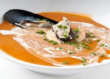 Bisque de homard et moules