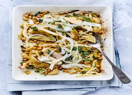 Blancs de poulet rôtis au fenouil et pois chiches