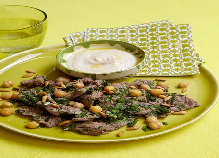 Boeuf au houmous