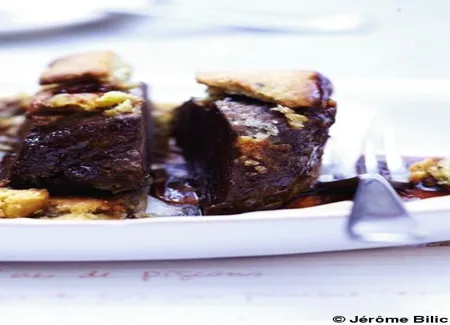 Boeuf en croûte de basilic