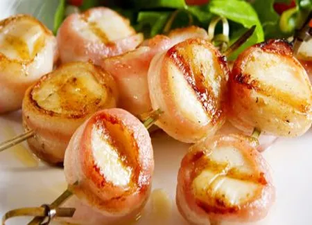 Brochettes de coquilles saint-jacques