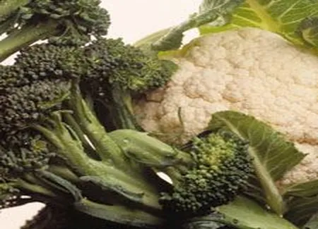 Brocoli et chou-fleur aux noix