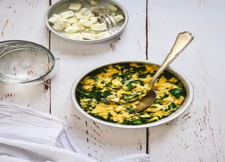 Brouillade feta-coriandre